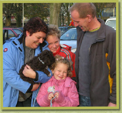 Dinand, Arjanne, Jarrik en Lizzy met Orso